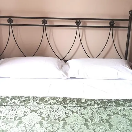 بيت ضيافة Piazza Degli Angeli أسيسي