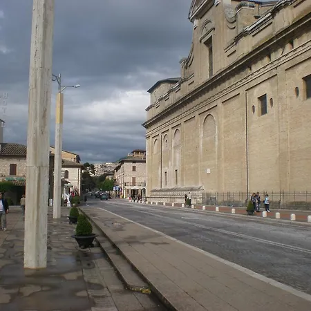 Piazza Degli Angeli Guest house Assisi