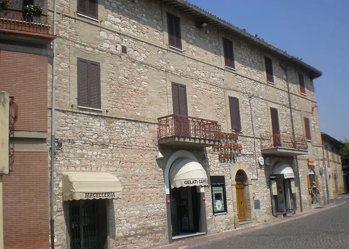 Piazza Degli Angeli 3* Asís