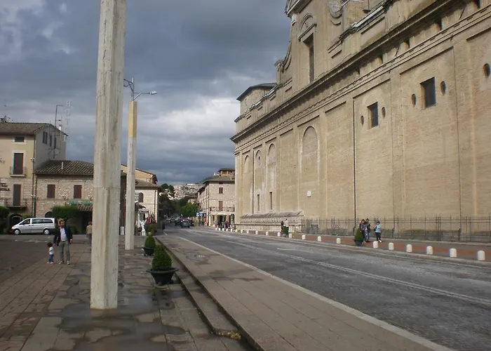 Piazza Degli Angeli Pensión Asís